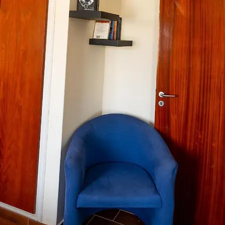 Gold Feathers Apartman *