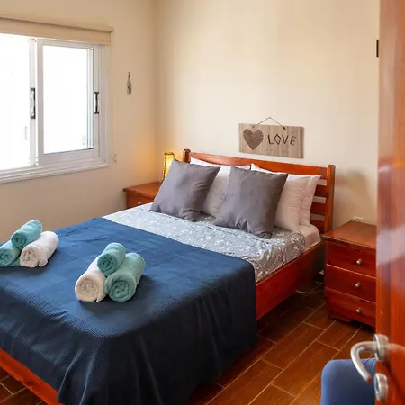 Apartment Gold Feathers Ayia Napa